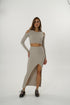 Bež pleteni komplet s prorezom – Modern soft knit set