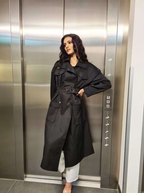 Bež klasični baloner s remenom – Timeless trench look