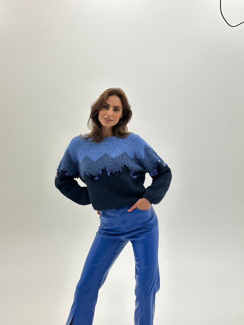 Plavi džemper s uzorkom – Modern Alpine knit