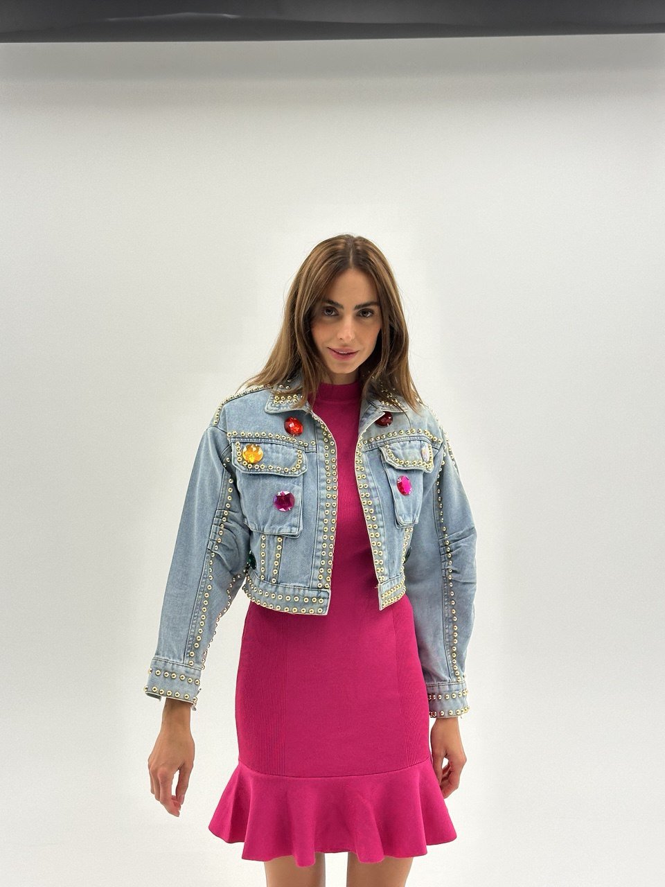 Kratka traper jakna s kristalima – Statement Denim