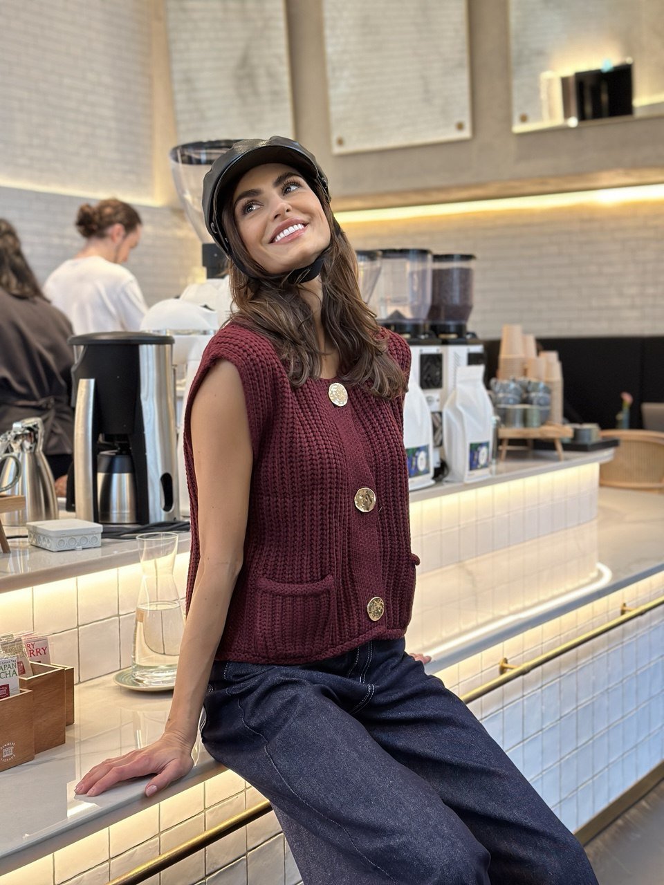 Rebrasti knit prsluk s gumbima – Soft Statement vest